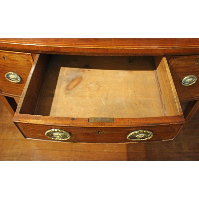 Circa 1780 George III Brandy Board or Small Sideboard For Sale In Raleigh - Image 6 of 9