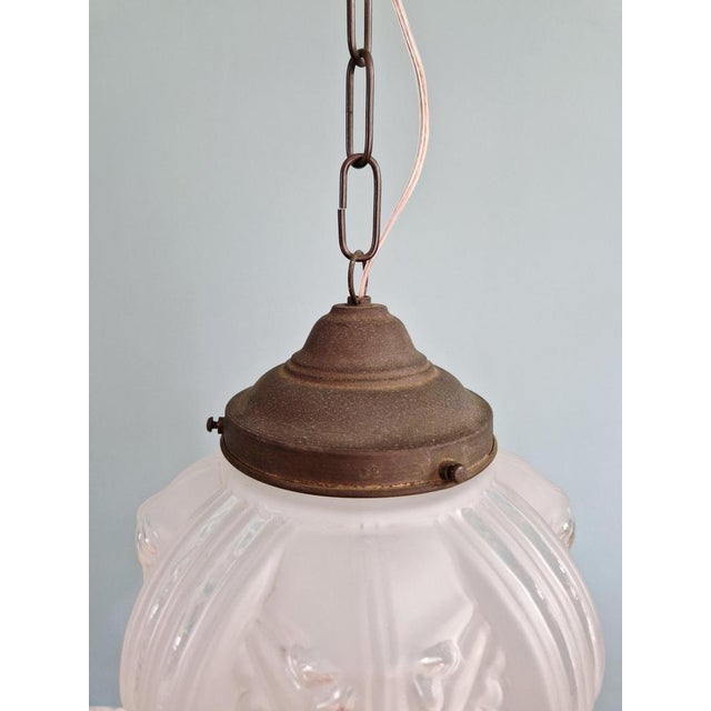 Art Deco Pendant Light in Frosted Clear Glass, 1930s For Sale - Image 9 of 15