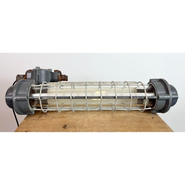 Industrial Grey Hanging Tube Light from Elektrosvit, 1970s For Sale - Image 17 of 18