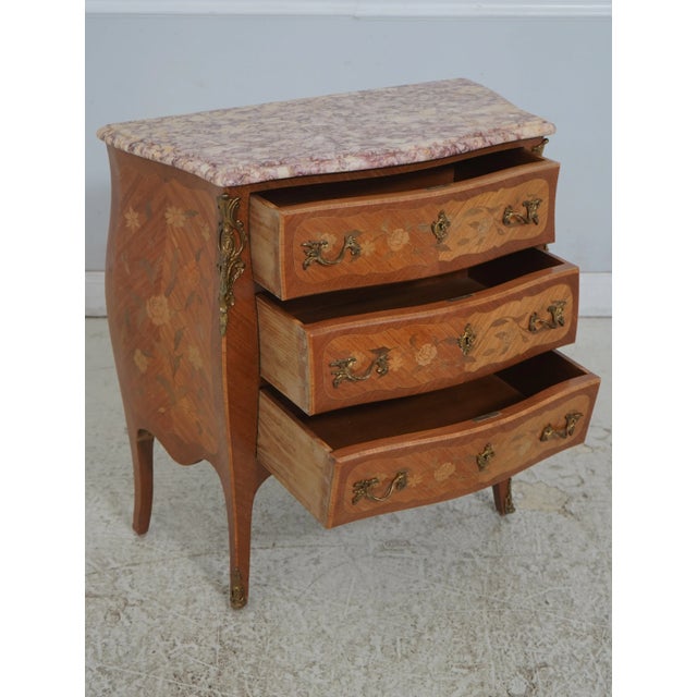 French French Louis XV Marble Top Commode Accent Chest For Sale - Image 3 of 17