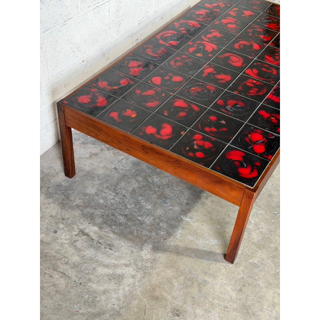 Wood Rectangular Black and Red Ceramic Tile Top Coffee Table Rosewood Mid-Century Modern 1970s For Sale - Image 7 of 10
