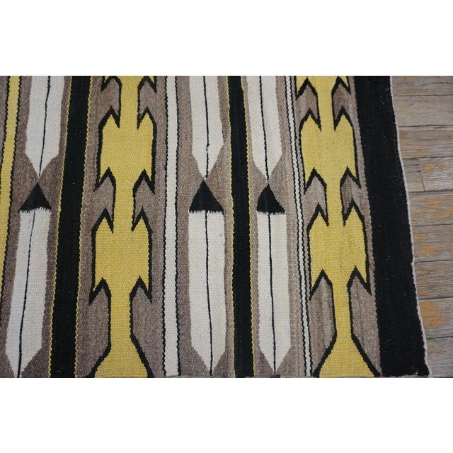 Textile 1930s Antique Gray Allover Tribal Geometric Native American Flatweave Navajo Rug For Sale - Image 7 of 12