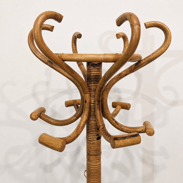 Vintage Rattan and Bamboo Parrot Coat Stand, 1970s For Sale - Image 3 of 7