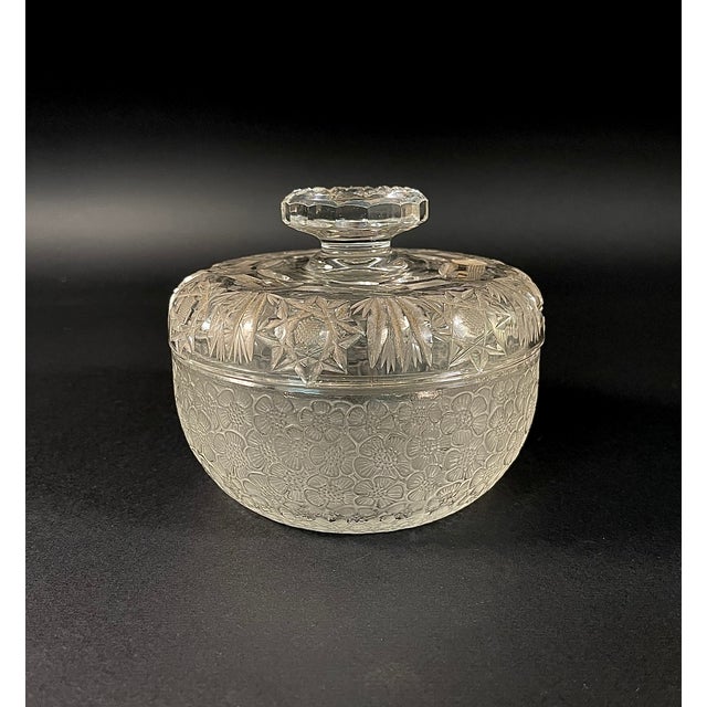 19th Century French Baccarat Credited Hand-Cut Crystal Centerpiece Beautiful crystal cup, entirely handmade, attributed to...