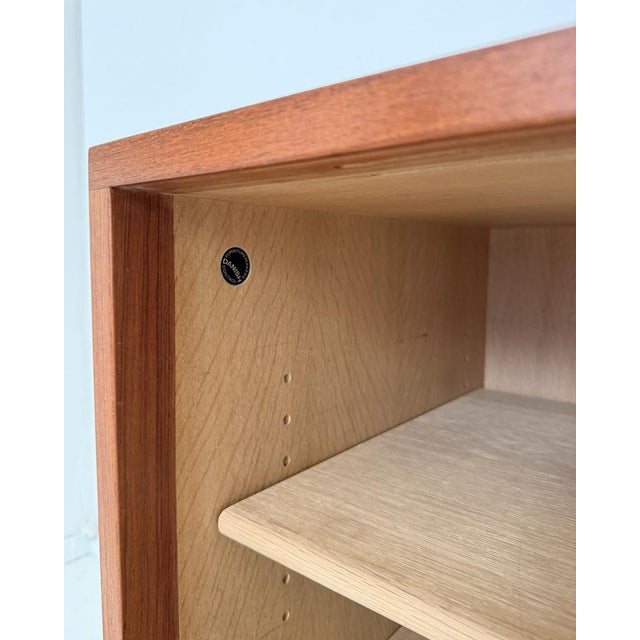 RY26 Sideboard in Teak with Woven Cane Doors by Hans J. Wegner for Ry Møbler, Denmark, 1960s For Sale - Image 10 of 17