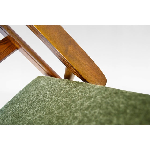 Vintage Convertible Sleeping Armchair by Valerija Ema Cukermanienė for Vilniaus Baldų Kombinatas, 1960s For Sale - Image 6 of 8