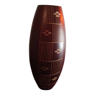 Mango Wood Pattern Etched Decorative Vase For Sale