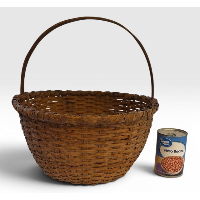 Large Antique American Split Hickory Gathering Basket With Bentwood Handle For Sale In Portland, ME - Image 6 of 6