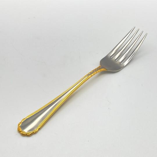 Service for 16! Yamazaki "Tasha" Gold Accent Stainless Luxury Flatware (80-Pieces / 16 Place Settings) Late 20th Century For Sale - Image 12 of 18