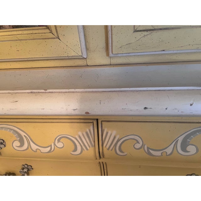 Light Yellow Drexel Vintage China Cabinet For Sale - Image 8 of 12