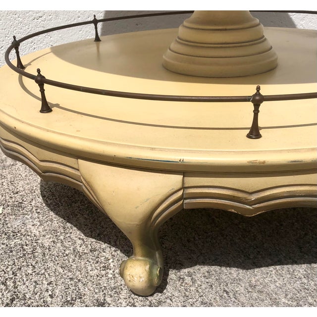 1970s Vintage French Provincial Round Marble Accent Table For Sale - Image 5 of 11