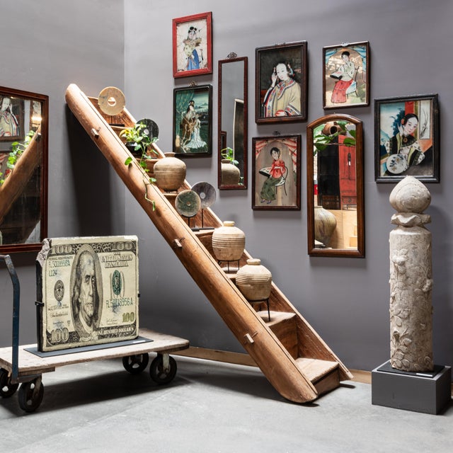 Chinese Reverse Glass Portrait Painting, C. 1900 For Sale - Image 4 of 5