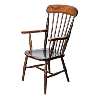 English 19th Century Carved Elm Windsor Chair For Sale