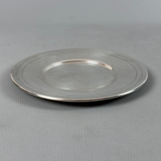 Metal Vintage Round Trays and Chargers in Silver Plated Metal from Christofle, Set of 2 For Sale - Image 7 of 11