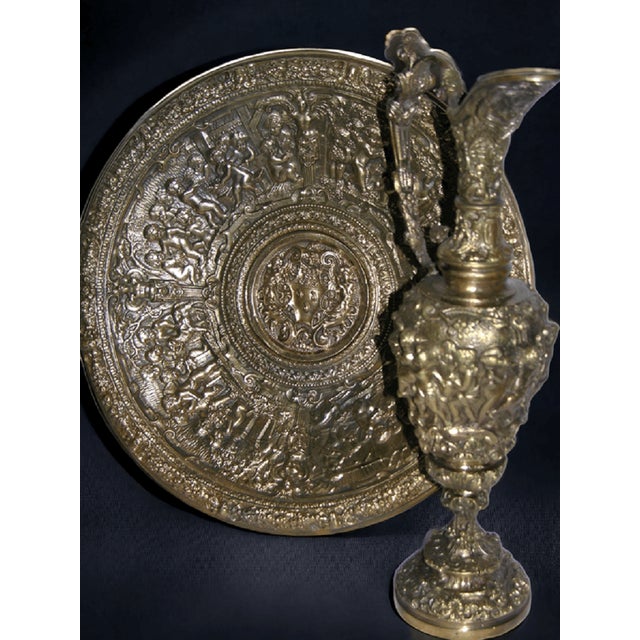 Embossed Bronze Jugs and Basins with Allegorical Scenes by Colleoni of Bergamo, 1890s-1910s, Set of 4, in Flawless...