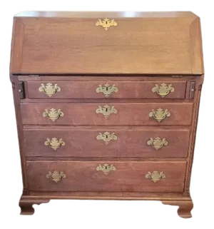 18th Century American Walnut Chippendale Desk