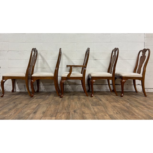Vintage Universal Furniture Queen Anne Style Dining Chairs - Set of 5 For Sale - Image 10 of 13