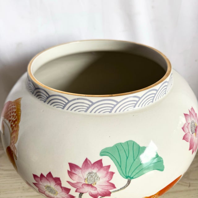 1987 “The Case of the Golden Carp” Vase by Zhe Zhou Jiang For Sale In Miami - Image 6 of 9