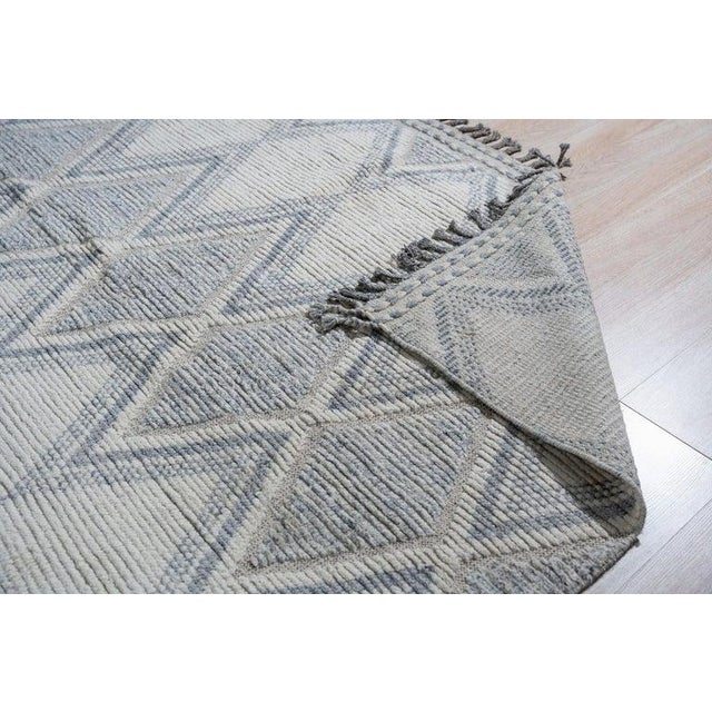 Contemporary 6x10 Ivory Hand-Knotted Wool Diamond Trellis Geometric Modern Carpet Rug For Sale - Image 3 of 6