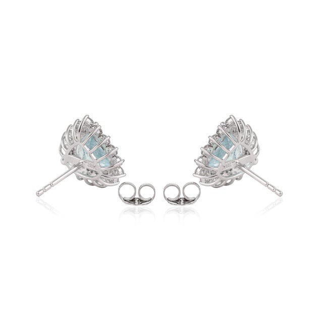 1900th Century Inspired 18k Gold Trillion Aquamarine Earrings With Diamonds, 3.55ct- A Pair For Sale - Image 9 of 15