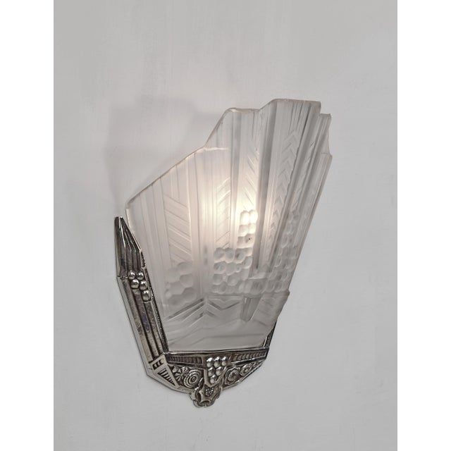Ezan French Art Deco Wall Sconces by Les Etablissements Jean Gauthier Ejg 1930 France - A Pair For Sale - Image 4 of 12