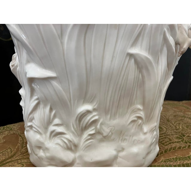 Exquisite Antique KPM Berlin Porcelain Figurine Lady With Fan & Cherub R. Moller For Sale - Image 14 of 17