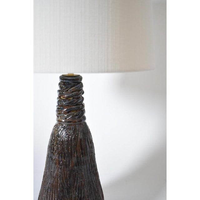 2000 - 2009 Dark Brown Navy Blue Ceramic Lamp by Barracuda Interiors For Sale - Image 5 of 6