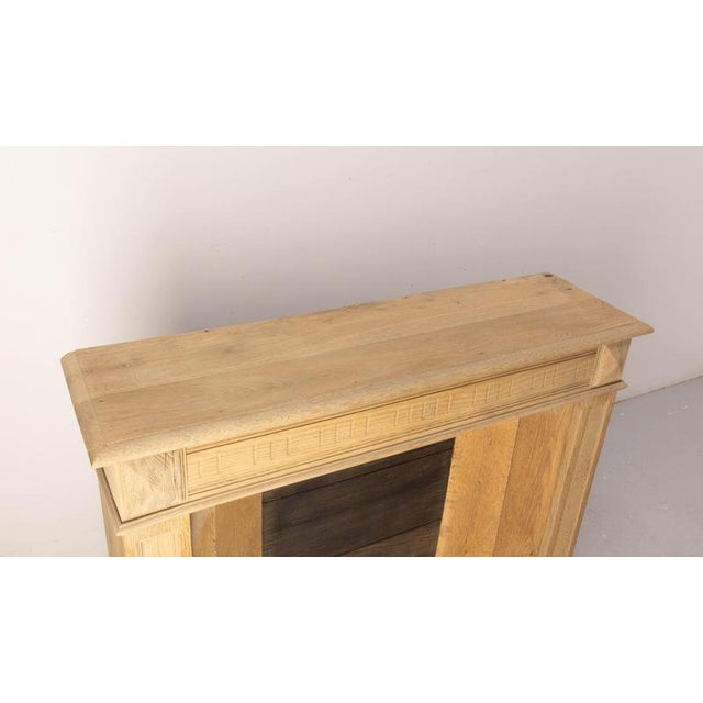 Gold French Massive Fireplace Mantel in Molded Oak, 1890 For Sale - Image 8 of 15