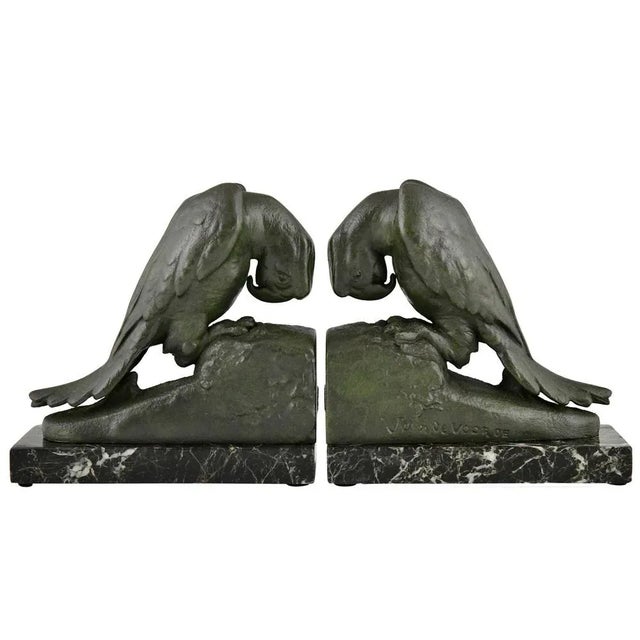 Art Deco Parrot Bookends by Georges Van De Voorde, France, 1930s, Set of 2 For Sale - Image 11 of 11