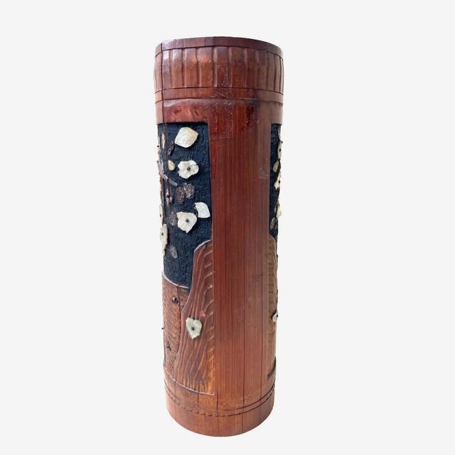 Japanese Shibayama-Style Inlaid Wooden Vase, Figural Scene, Meiji / Taishō Style For Sale - Image 6 of 10