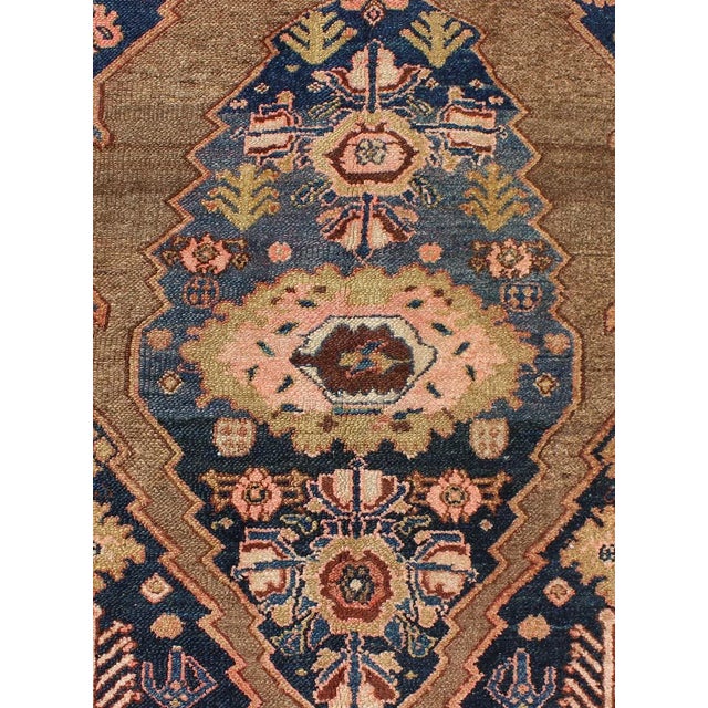 Tribal Medallion Design Antique Persian Serab Rug in Camel and Shades of Blue For Sale In Atlanta - Image 6 of 13