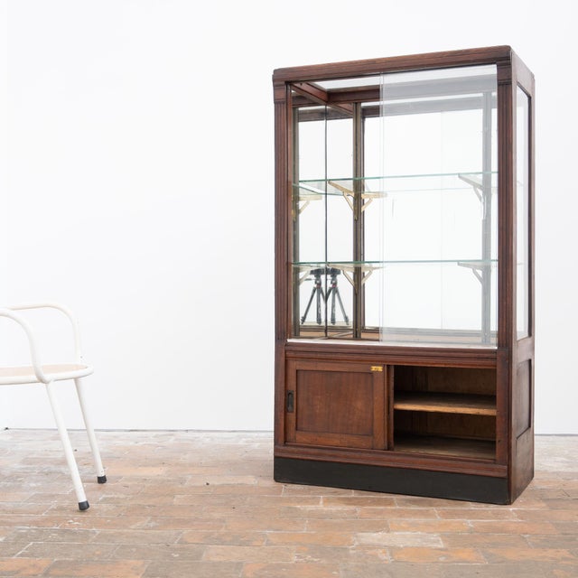 Early 20th Century Wooden, Glass and Brass Shop Display Case, France For Sale - Image 3 of 13