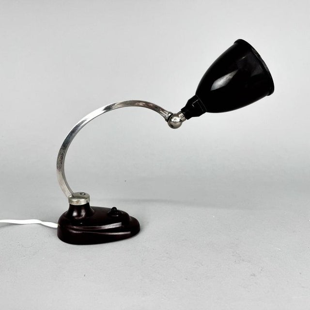 Small Bakelite Wall Lamp, 1950s For Sale - Image 4 of 11