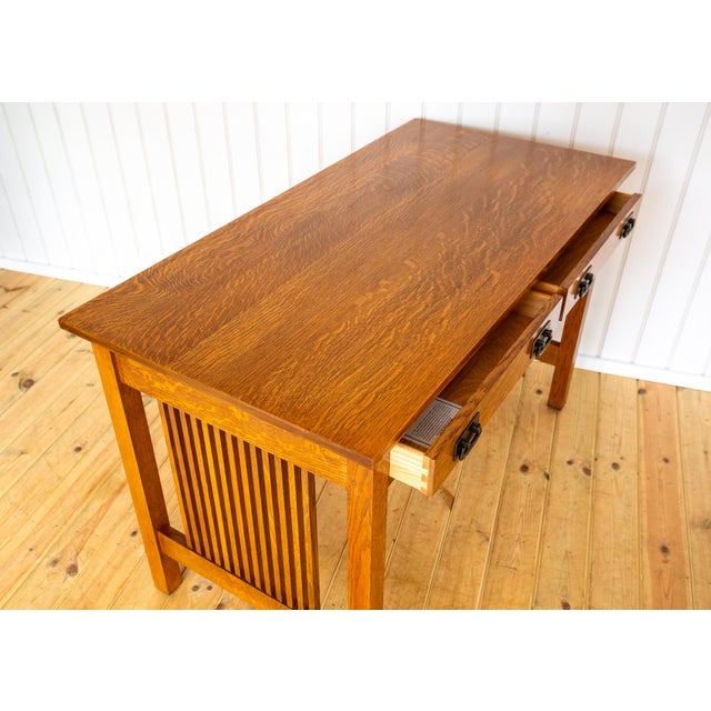 1990s Arts and Crafts Mission Oak Desk by L. and J.G Stickley, 1993 For Sale - Image 5 of 18