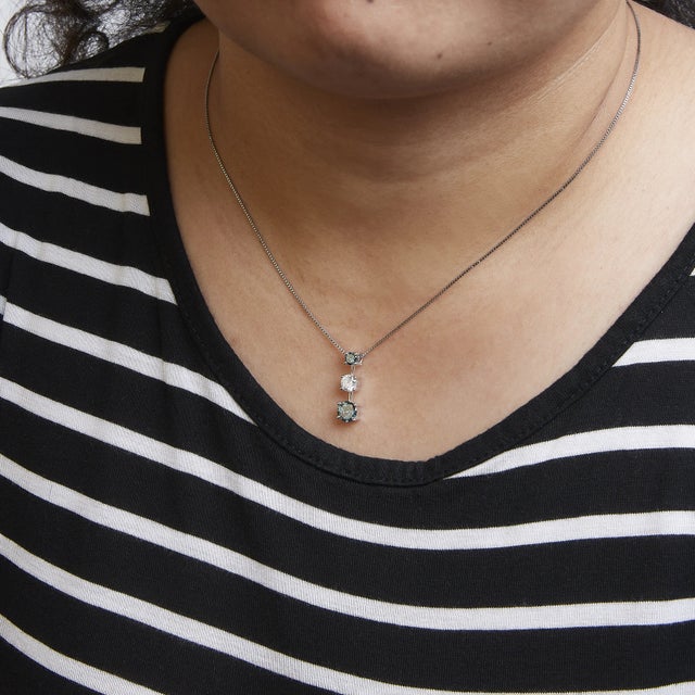 Haus of Brilliance 14K White Gold 1 1/2 Cttw Treated Blue and White Diamond 3-Stone 18" Pendant Necklace For Sale - Image 4 of 5