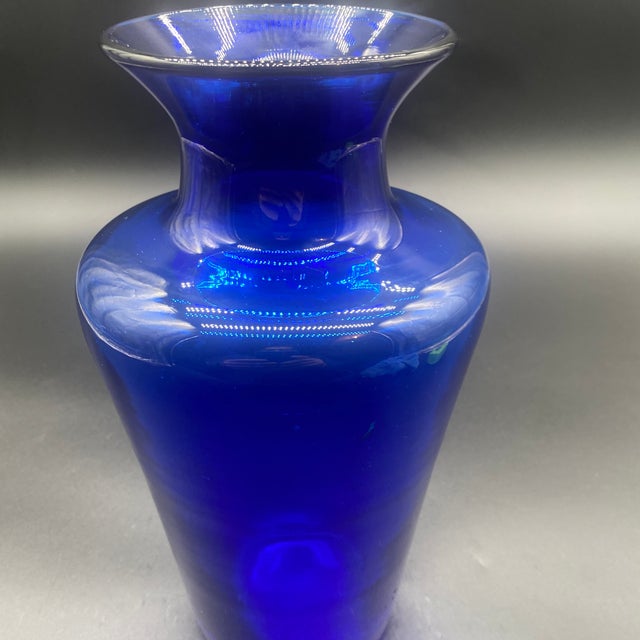 Late 20th Century Vintage Blenko Vase 10” Beautiful Blue Handblown Glass For Sale - Image 5 of 8