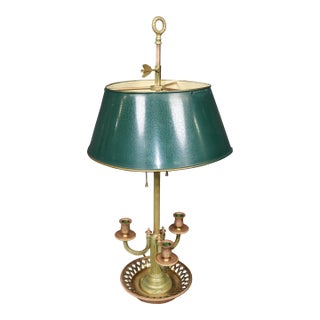 1950s French Directoire Louis XVI Style Gilt Metal & Tole Bouillotte Lamp For Sale