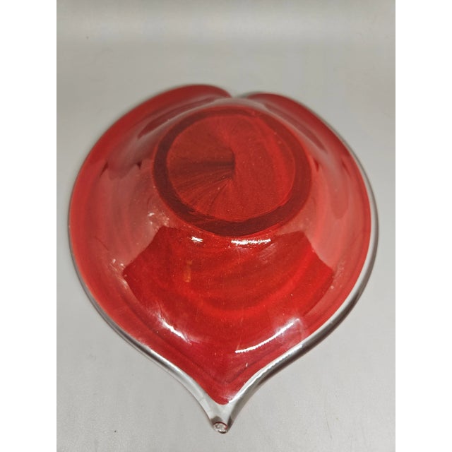 American 1970s Murano Hand Blown Variegated Heart Dish For Sale - Image 3 of 3