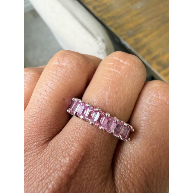 Metal Roshe Jewels 3.44 Carat Emerald Cut Pink Sapphire Ring in 18k White Gold, Size 7 For Sale - Image 7 of 8