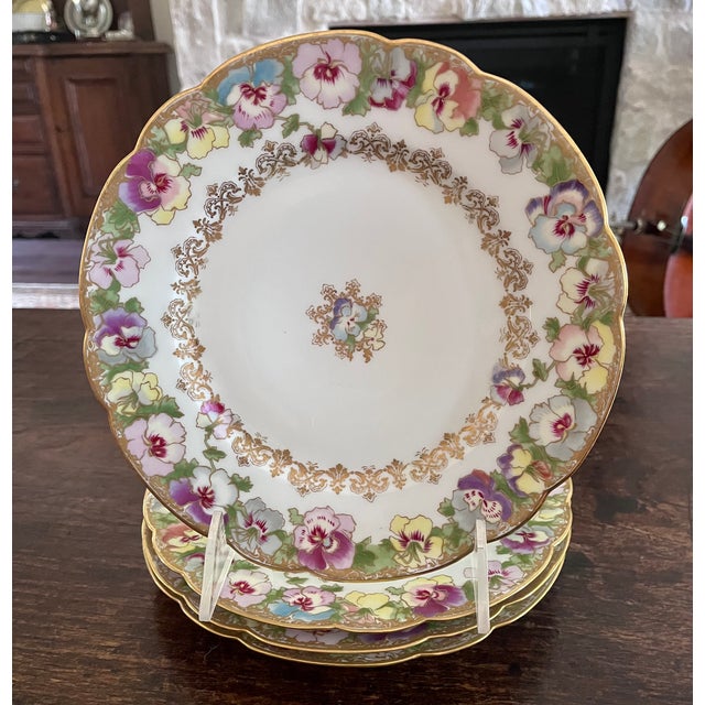 Haviland & Co. Early 20th Century Haviland & Co. Pansy Plates For Sale - Image 4 of 17