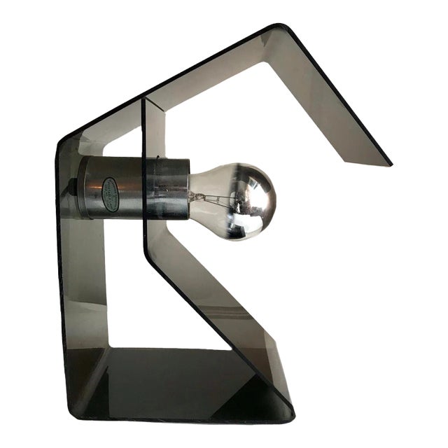 Vintage 1970s Mid Century Modern Space Age Smoke Gray Lucite Acrylic Table Lamp For Sale