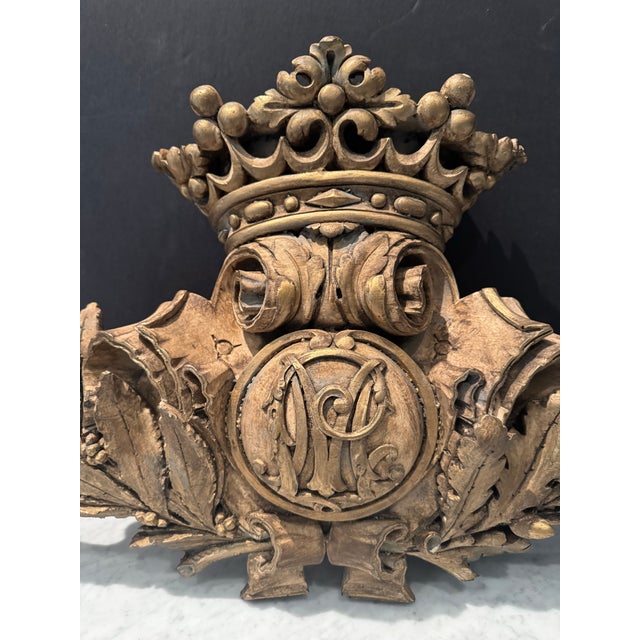 French antique gilt overdoor. Hand carved and gilt architectural feature placed above a doorway. Beautiful detail to crown...