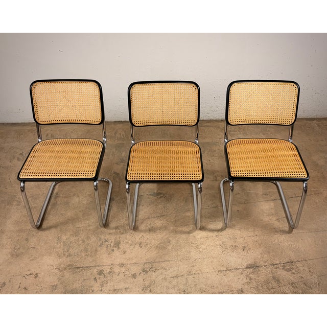 S32 V Cantilever Chair by Marcel Breuer for Thonet, Set of 3, in Very Good conditions. Designed 1920 to 1949 This piece...