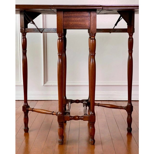 Antique English Walnut Gate Leg Occasional Table, Rectangular, 1920s For Sale - Image 11 of 16