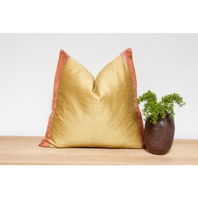 This brilliant silk euro pillow is a luxurious addition to any living room. Made out of silk with intricate borders of...