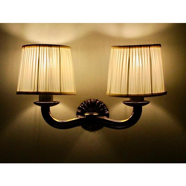 Modernistic Brass Wall Light attributed to Hugo Gorge, Austria, 1930s For Sale - Image 6 of 11