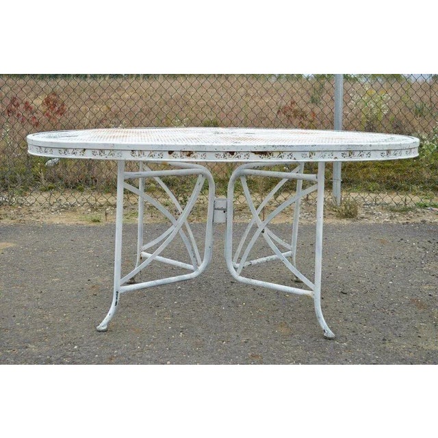 Vintage Wrought Iron Salterini Style Garden Patio Dining Table & 4 Chairs, Attributed For Sale In Philadelphia - Image 6 of 12