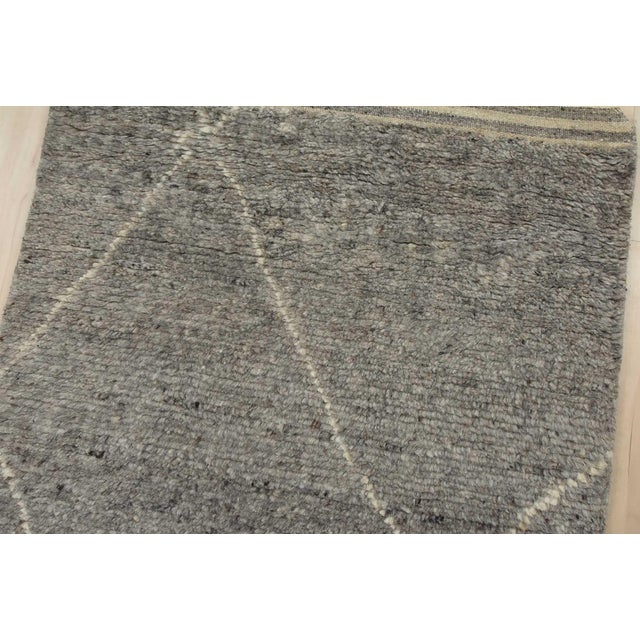 Moroccan Runner 2’7” X 10’3” Gray Wool Contemporary Hand-Knotted Rug For Sale In Philadelphia - Image 6 of 12