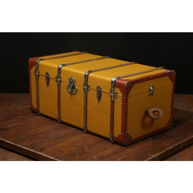 Yellow Curved Mail Trunk, 1890s For Sale - Image 5 of 9