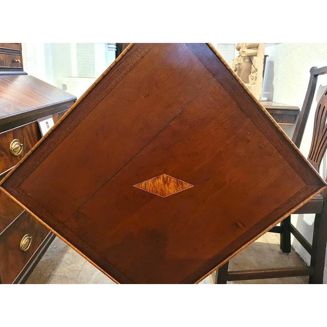 PRESENTING a GORGEOUS Early 19C American Sheraton Tilt top Table of very desirable neat proportions. Made in America,...